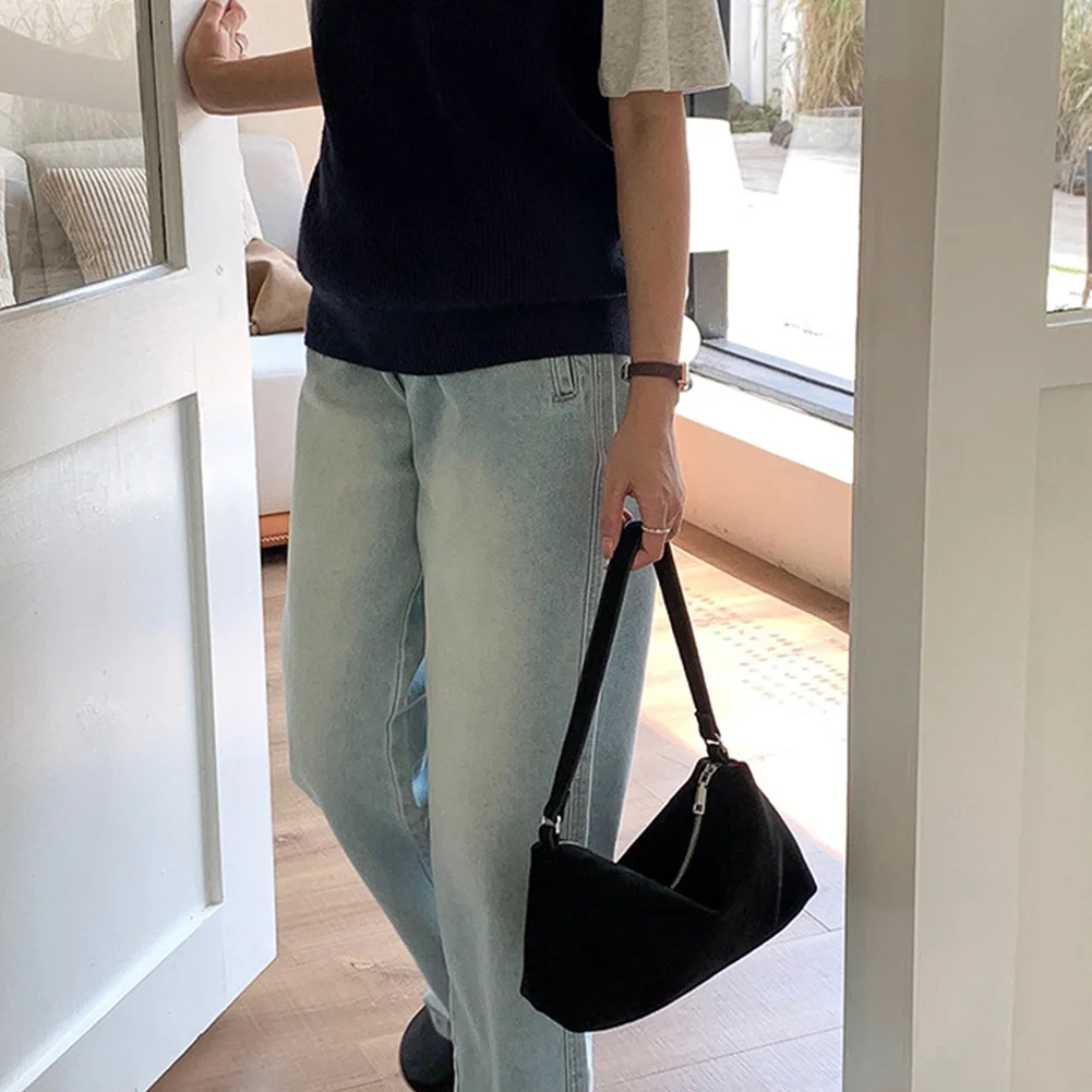 Women Faux Suede Shoulder Bag Fashion Underarm Bag Large Capacity Stylish Armpit Bag Small Tote Bag Outdoor Travel Bag