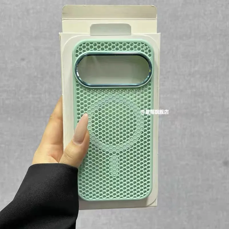 Magnetic Cooling Honeycomb Mesh Protective Case with Metal Lens Frame