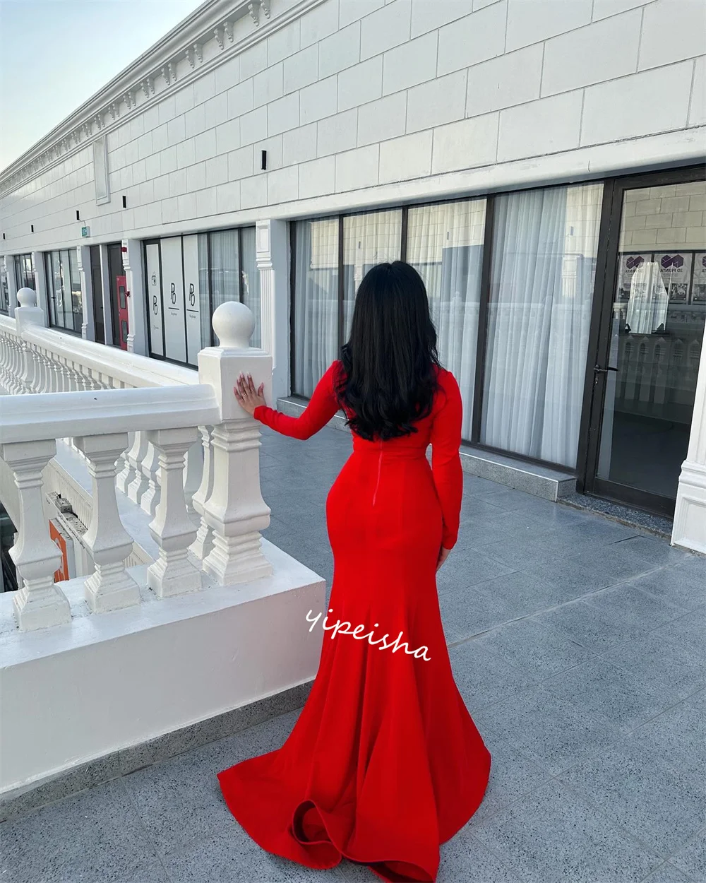 Рисунок 5 - Платье для выпускного вечера из Саудовской Аравии