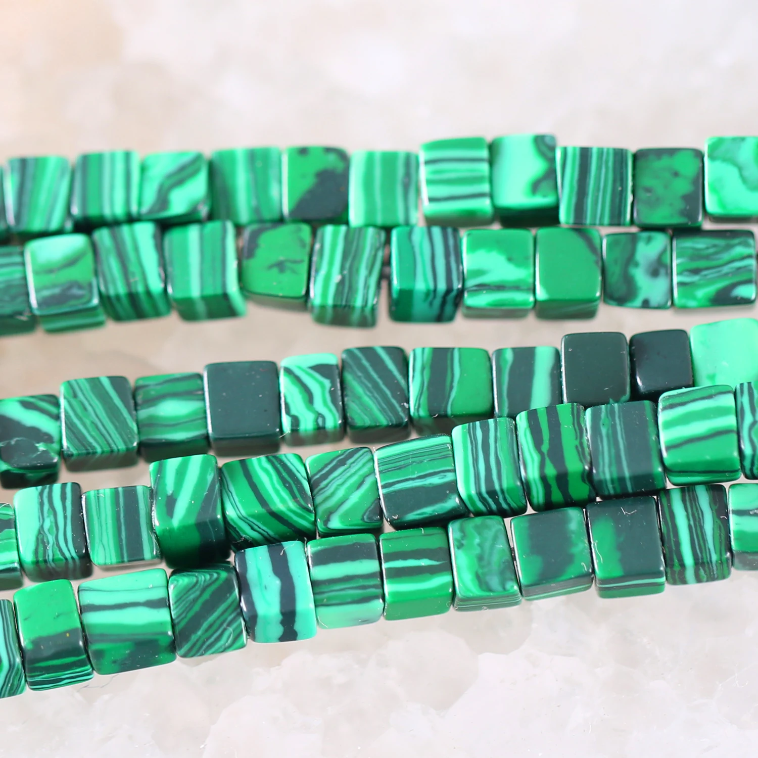 4Mm New Fashion Green Malachite Cube Perline Sciolte A417