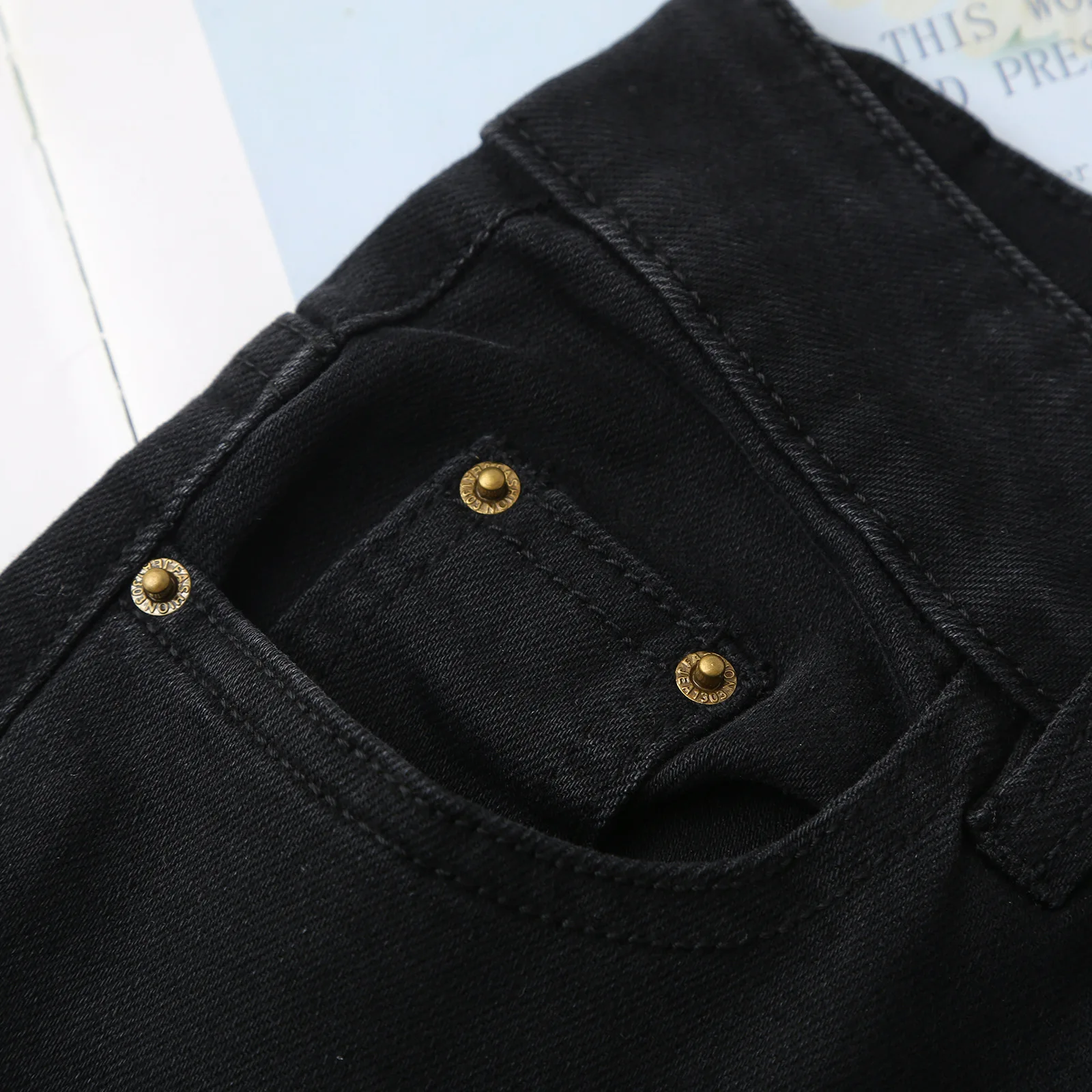 Fashion Plus Size Women's Jeans 2025 Autumn New Simple Denim Straight Leg Pants Black Ankle Length Bottoms 1027