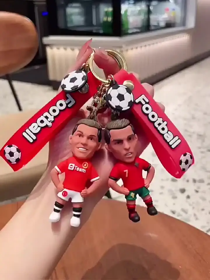 サッカースターロナウドフィギュアキーホルダージュエリーバッグ