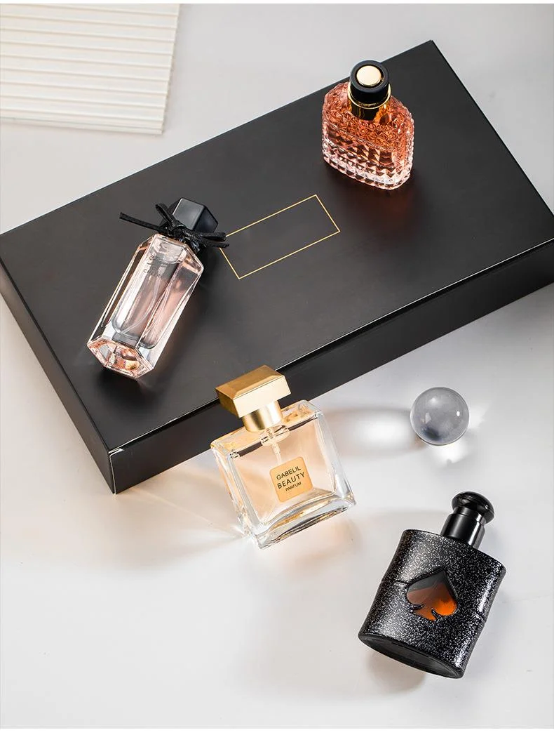 Nuovo profumo caldo 4 bottiglie confezione regalo Set di profumi da donna genuini duraturo profumo leggero e fresco profumo di oppio nero per studenti_voghion.com