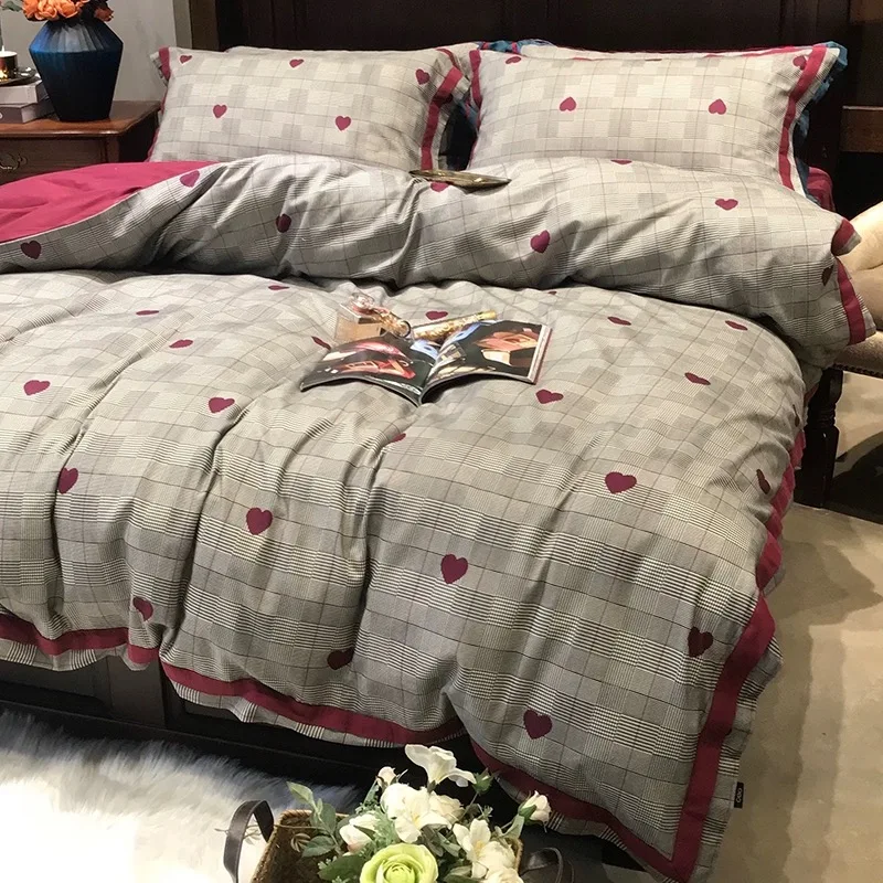 

bed linen,Luxury new retro matte four piece set of printed checkered bed sheets and duvet covers made of pure cotton bedding.