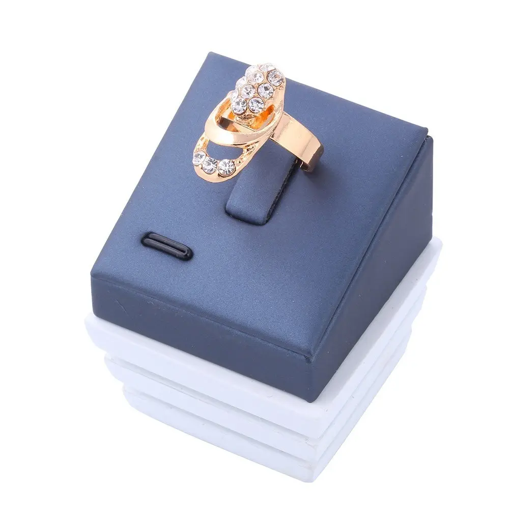 Jewelry sets 4Pcs Rings Necklace Earrings Bracelet Golden Jewelry For Women