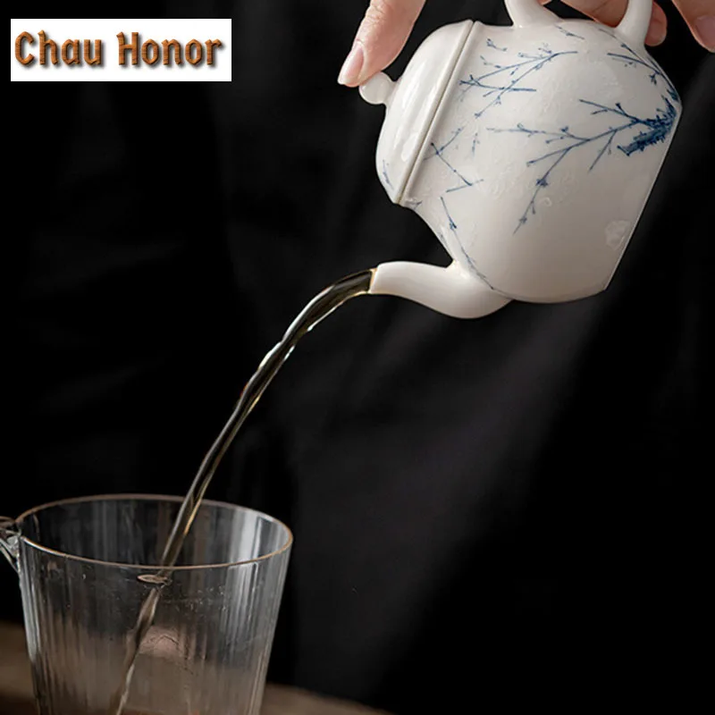 170ml Hand-painted Plum Blossom Ceramic Tea Pot White Porcelain Tea Maker Teapot With Strainers Hole Kung Fu Teaware Ceremony