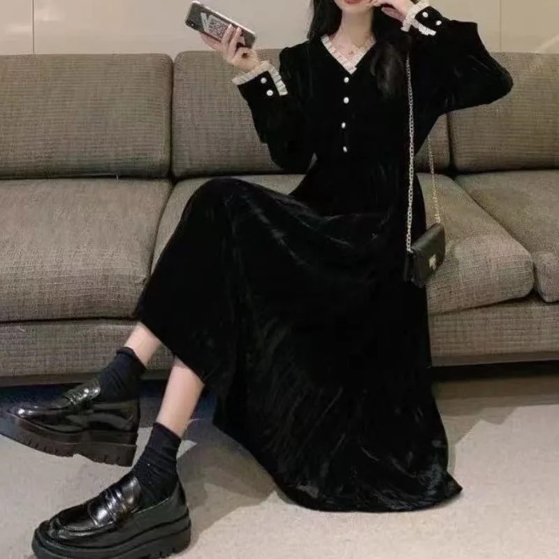 

French New V Neck Solid Color Fashion Velvet Female Dresses Y2k Slim Waist Korean Winter Vintage Women's Elegant Long Dress 원피스