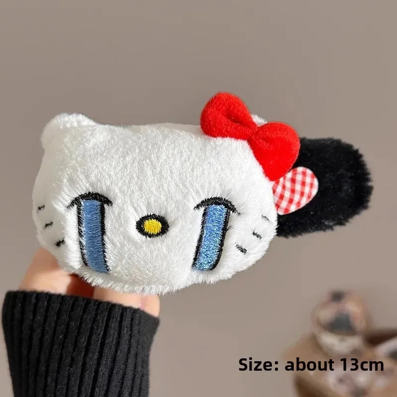 Tears running Cat plush duckbill clip