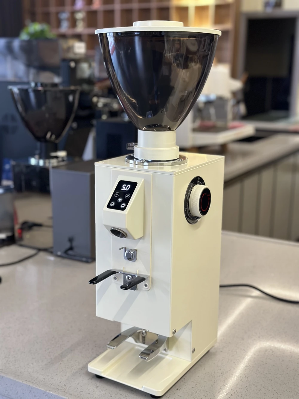 ITOP CG-64T Electric Coffee Bean Grinder With Electric Tamper 64mm Flat Burr Grinder Quantitative Grinding Espresso Grinder