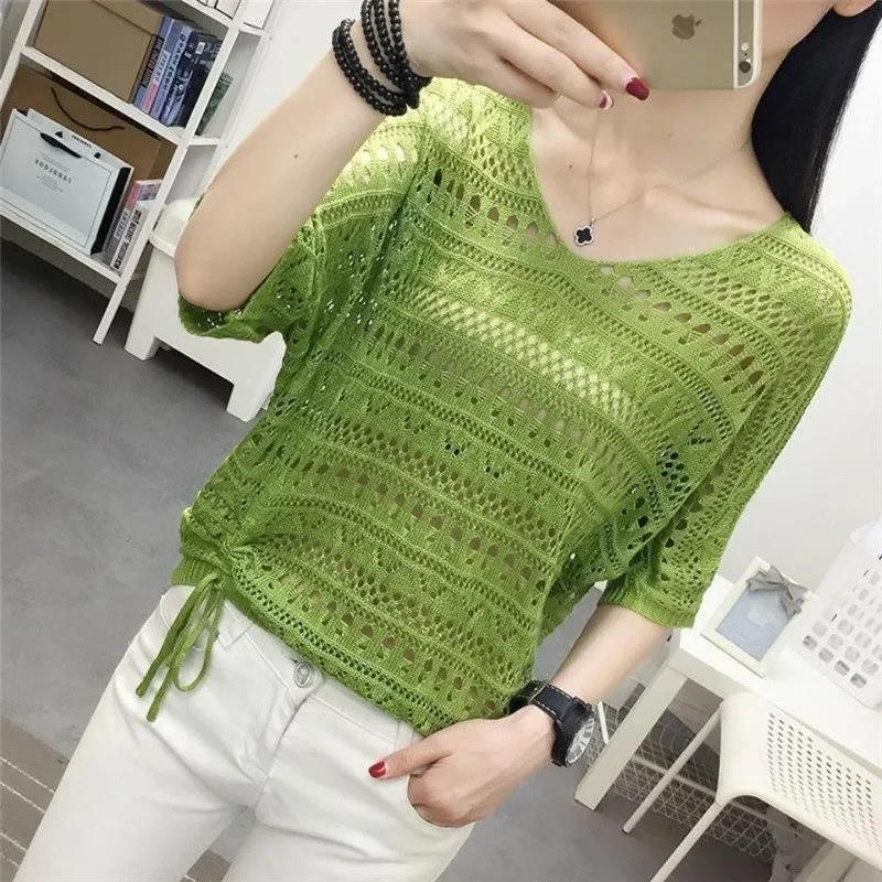 

Fashion Women's Sexy V Neck Hollow Out Bat Sleeve Knitwear Casual Loose Solid All Match Pullover Knit Smock Top Sweater PH84