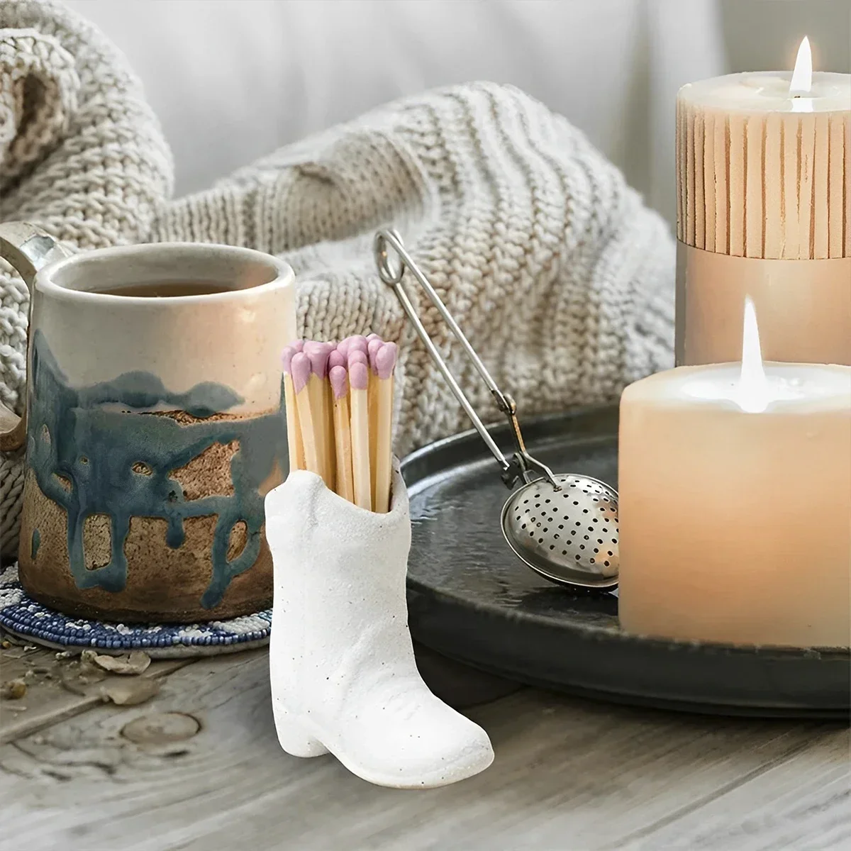Cowboy Boot Match Holder Ceramic Match Jar Cute Boot Holder Portable Multipurpose Matchstick Indoor Decoration