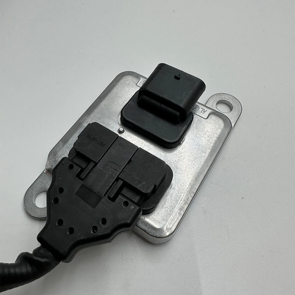 NGK κ Nox   Ƽ Ĩ, ޸  ML GLE C E SLK Ŭ W166 C160 0009054410, A0009052310, A0009054410