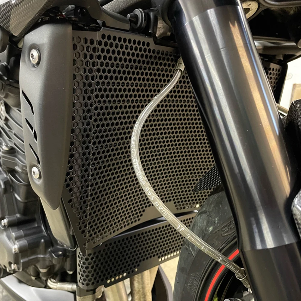 

Motorcycle Radiator Guard Protector Grille Cover Oil Cooler Guard For Speed T-riple S/RS T-riple 1050 S/RS 2016 2017 2018-2020