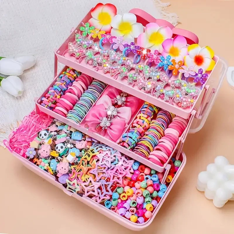 500 551 Pieces of a Pink-Themed