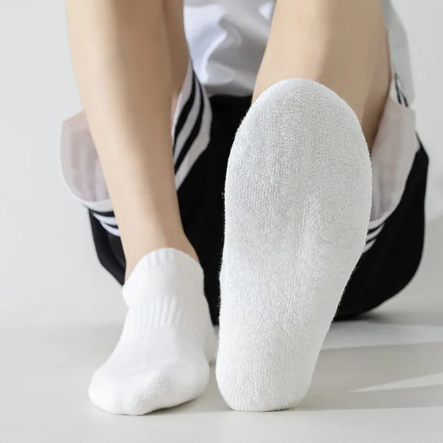 Yoga Socks Men Cotton Terry Silicone Non-slip Grip Pilates Low-ankle Sock 4
