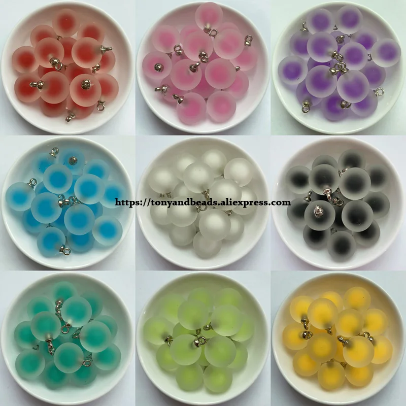 (1 Los = 10 Stück) Runde Form Matte Perle In Perle Acryl Kleiner Anhänger Größe 15mm 11 Farben für Schmuckherstellung DIY