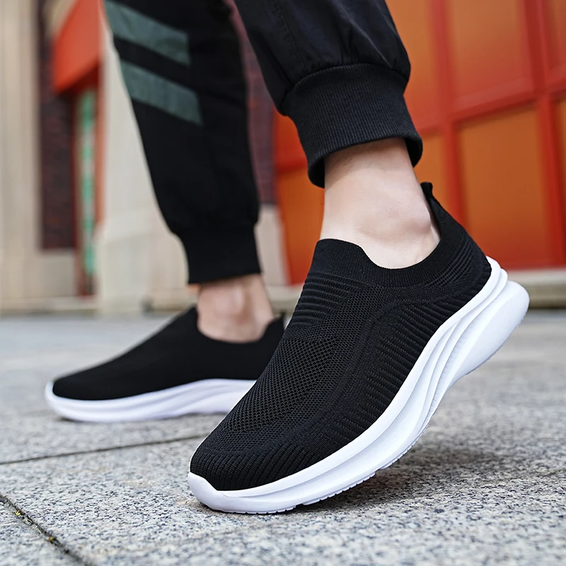 Men's Shoes New Mesh Casual Socks Short and Chubby Sports Shoes Popular Flat Bottomed Pants Cheap Running Shoes Men's Shoe Brand 5