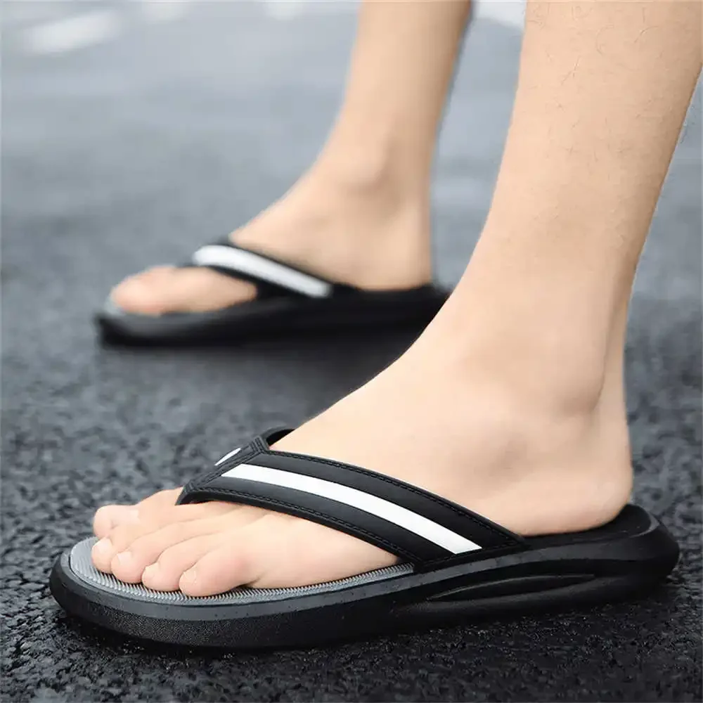 

Flat Sole Round Nose Walking Sandals Slippers Be House Man Shoes Boot For Parents Sneakers Sports Top Sale Sabot Street