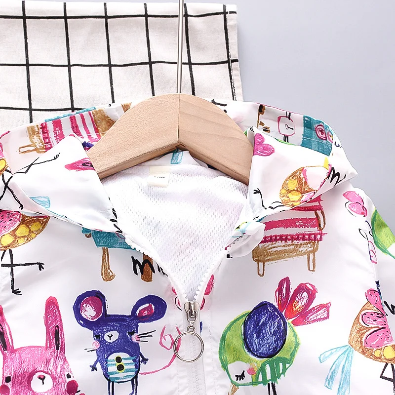 meninos e meninas, casacos estampados com doodle