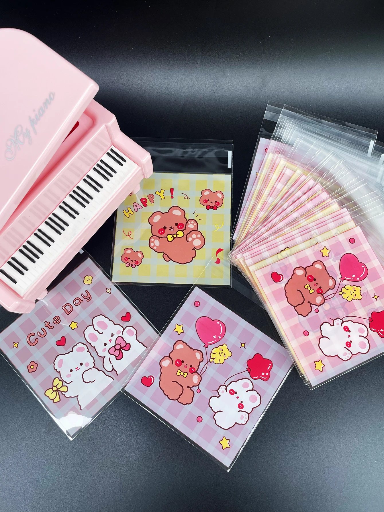 100pcs Self Sealing Bags Cute Bear Bunny Printed Transparent