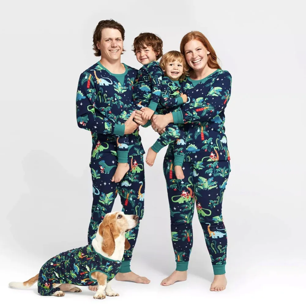 thumbnail image 1 of Conjunto de ropa de Navidad a juego para toda la familia, pijamas con estampado de cuadros de alce de dibujos animados, ropa de dormir con capucha para adultos y niños, ropa de Navidad para la familia, 1 of 5