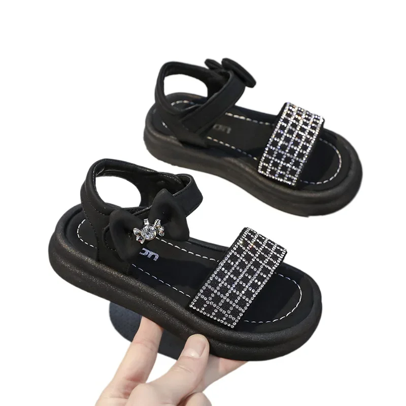 

Sandals for Girls Summer 2024 Fashionable Soft Bottom Children's Middle and Large Children's Beach Shoes Sweet Sandals Non-slip