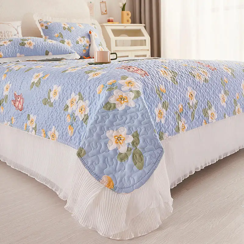 

Four Seasons Universal Lace Bed Skirt Three Piece Set Quilted Cotton Bed Sheet and Pillow Case