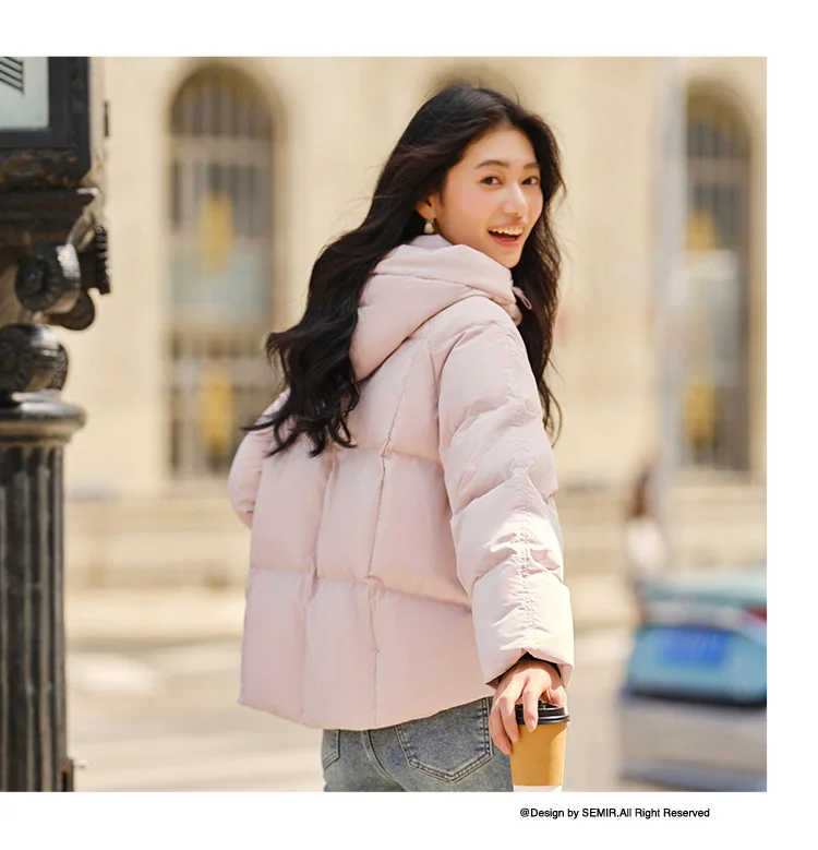 Down Jacket Women Loose Hooded New Winter Waterproof and Windproof Outerwear