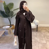 عباية ندى الجديدة المطرزة بالزهور من يوني 2026، كارديجان، ملابس إسلامية محتشمة للنساء، فستان مفتوح للمسلمات، عباية للعيد والحجاب Uni 2026 عباية جديدة مطرزة بالزهور نيدا عباية سترة نسائية ملابس إسلامية متواضعة فستان إسلامي مفتوح عباية للعيد والحجاب 6