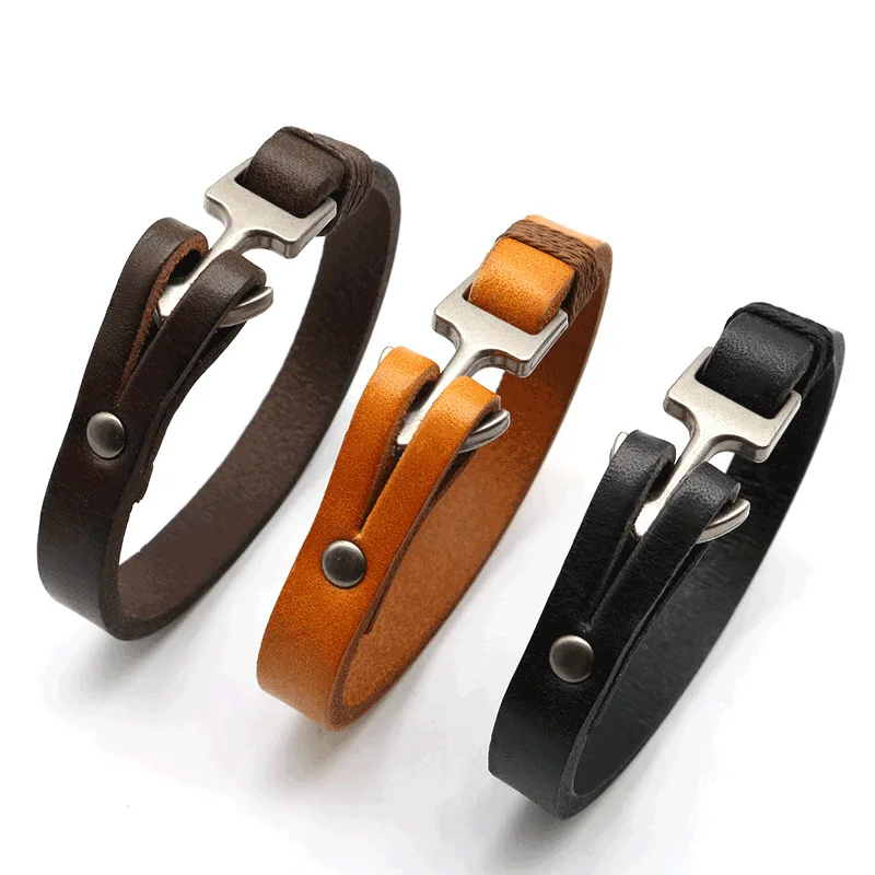 Bracciale In Vera Pelle Con Borchie Punk Uomo, Cinturino Regolabile In Acciaio, Stile Motociclista