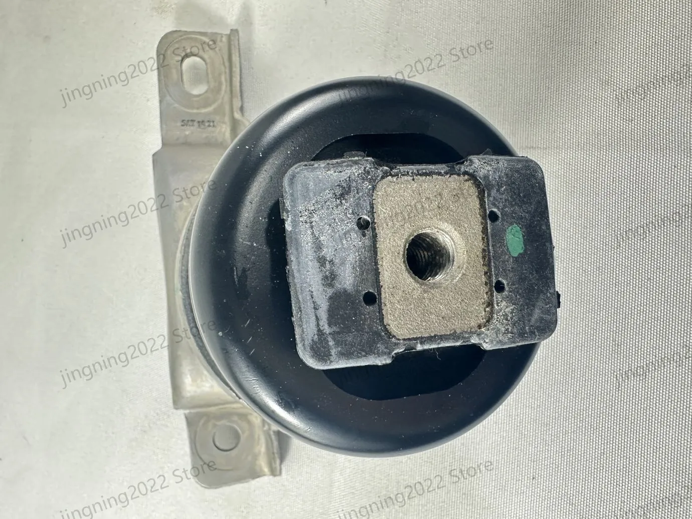 Freelander LR2 3.2L Range Rover evoque discovery sport 2.0L engine torque struts lr024730 lower right engine bracket