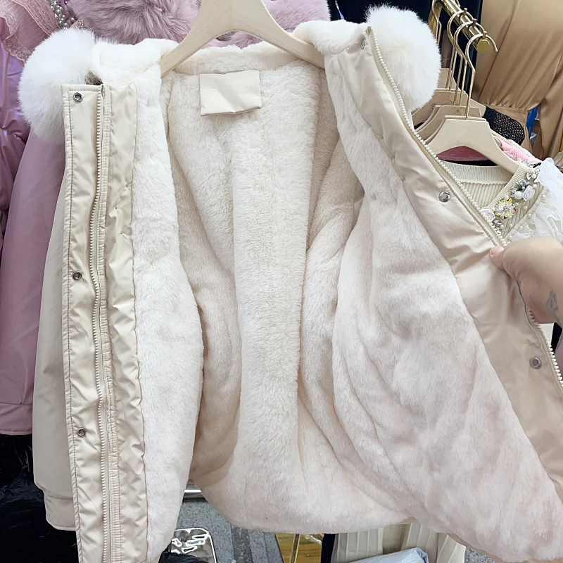 Рисунок 4 - Женская утепленная куртка на хлопковом наполнителе