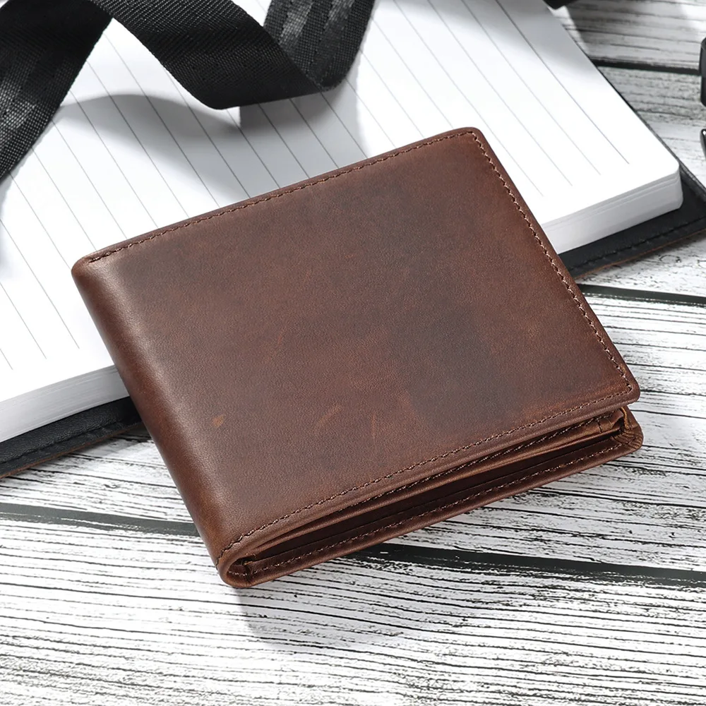 Vintage Leather Men's Wallet with RFID Blocking and Multiple Card Slots