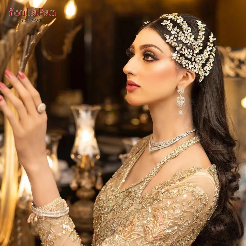 Pakistani Indian Bridal Showing Beautiful Flower Stock Photo 1820657420 |  Shutterstock