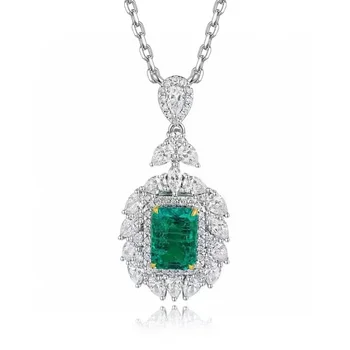 Emerald Gold Pendant Necklace