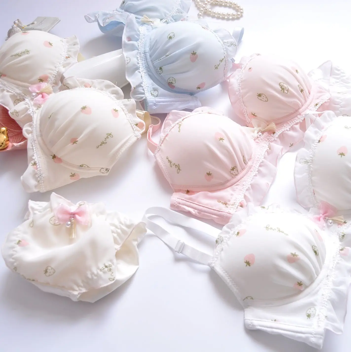 Japanese Girly Underwear Set Sweet Lingerie Water-Soluble Embroidery Ruffles Women Bra Briefs Suit Thin Cup Wire Free Gather Bra white underwear set