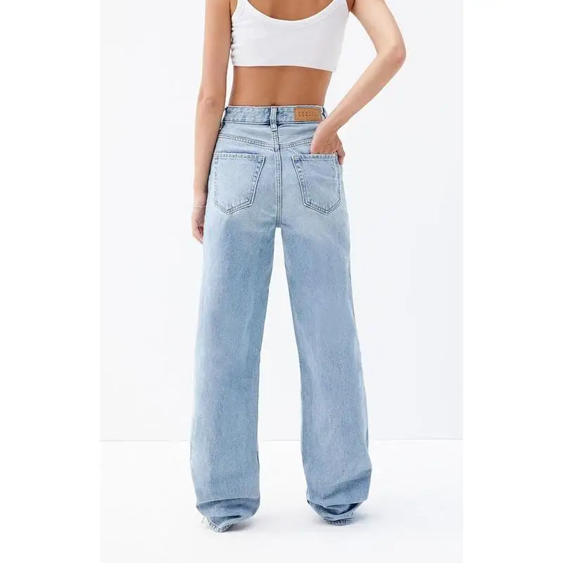 PacSun Women's Light Indigo Ripped '90s Boyfriend Jeans 4
