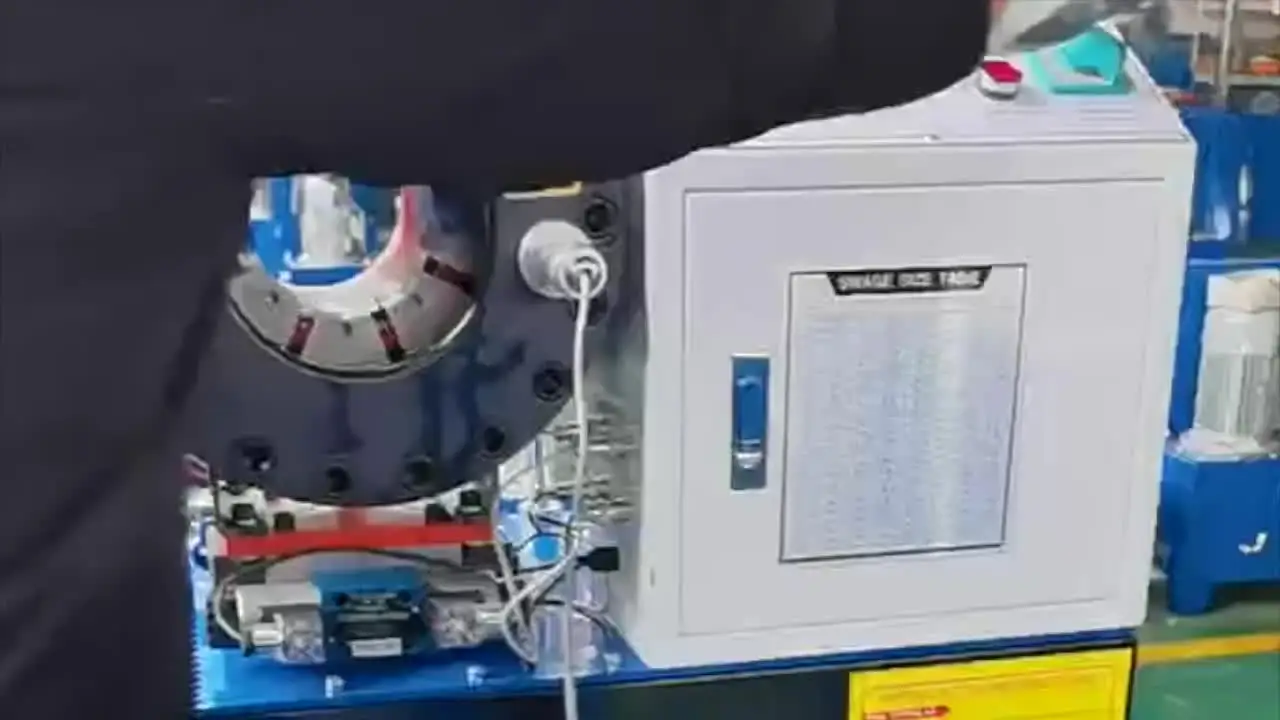 2-дюймовый 4-слойный электрический гидравлический обжимной шланг для гибких