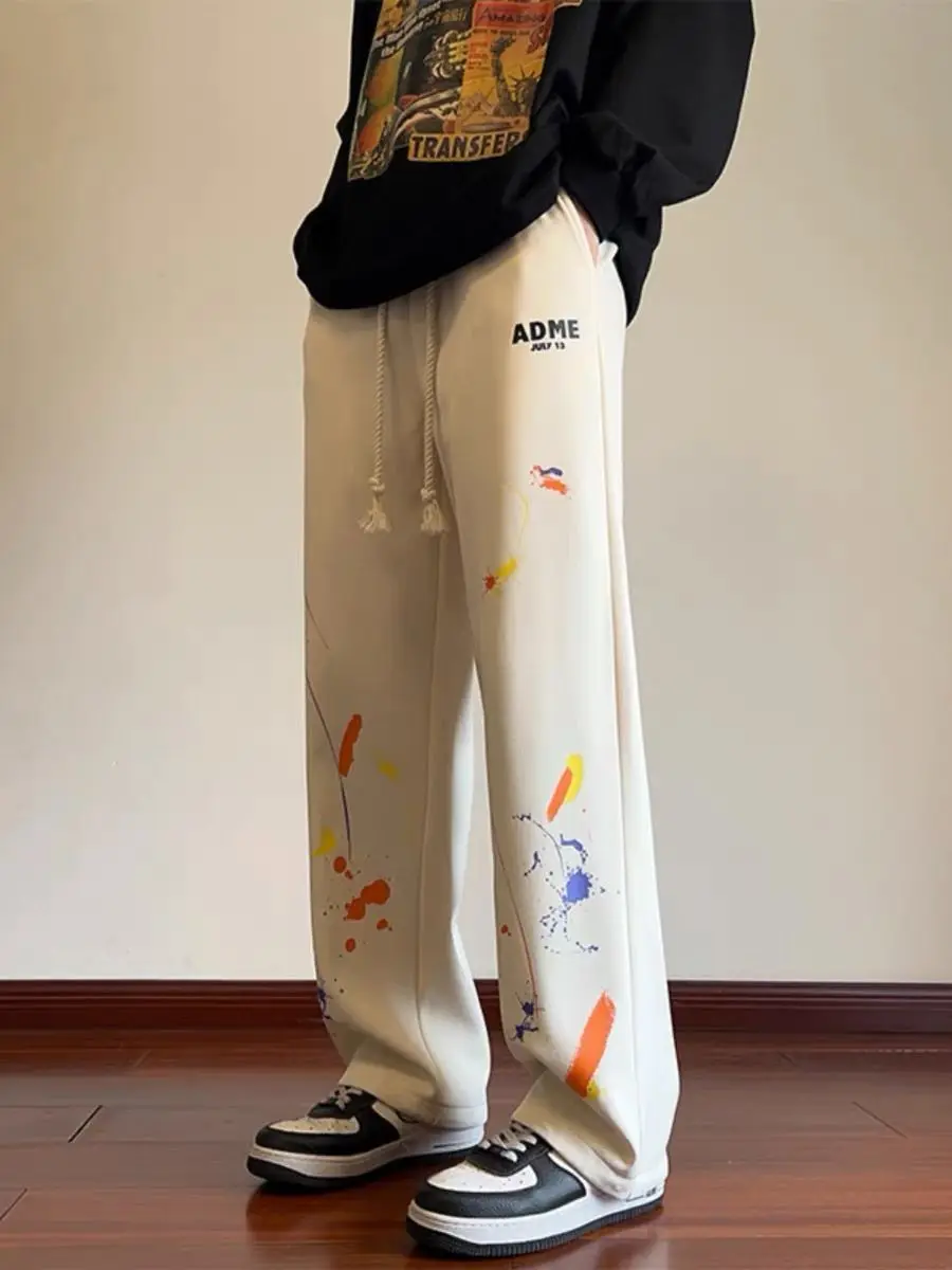 Рисунок 3 - Спортивные брюки с граффити мужские