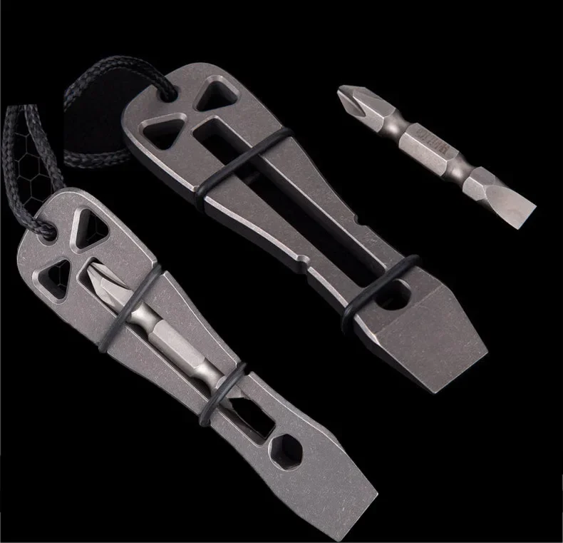 Outil De Poche Multifonction En Titane - Forme Requin - Ouvre-Bouteille Clé Hexagonale Porte-Clés EDC