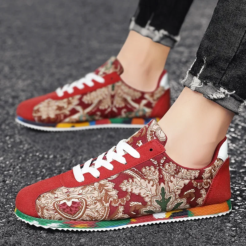 Designer Men's Casual Shoes Graffiti Printed Canvas Shoes for Men High Quality Breathable Running Shoes Lightweight Men Sneakers 3