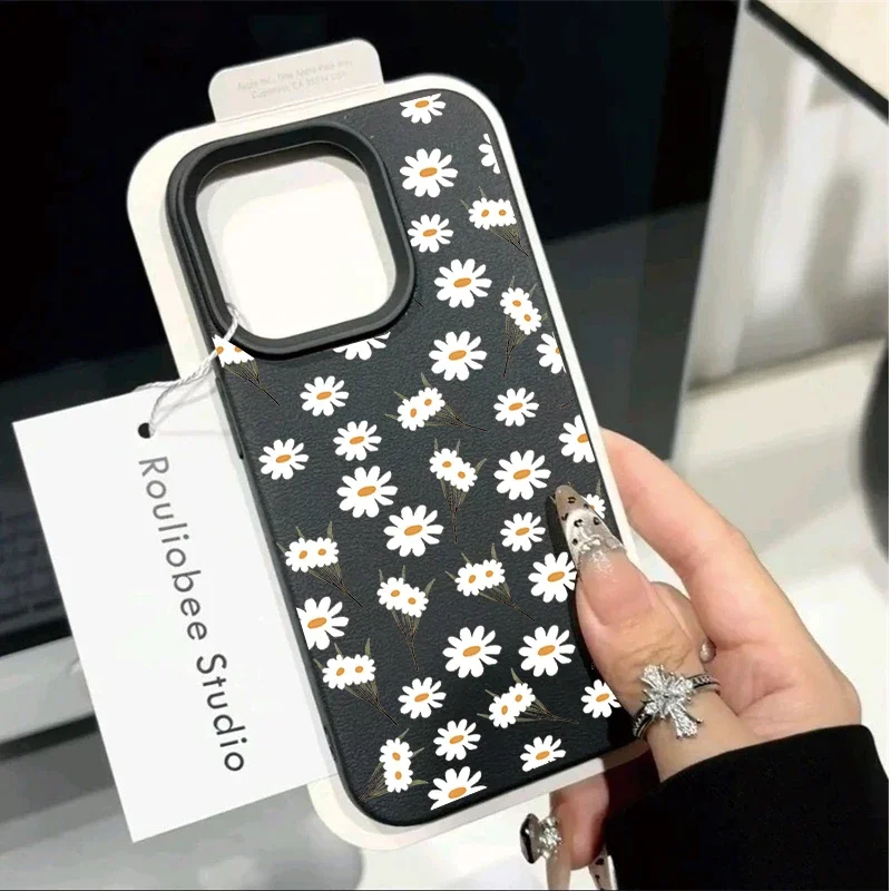 Charming Daisy Small Flower Phone Case Cover