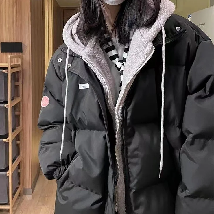 Рисунок 6 - Женское хлопковое пальто средней длины