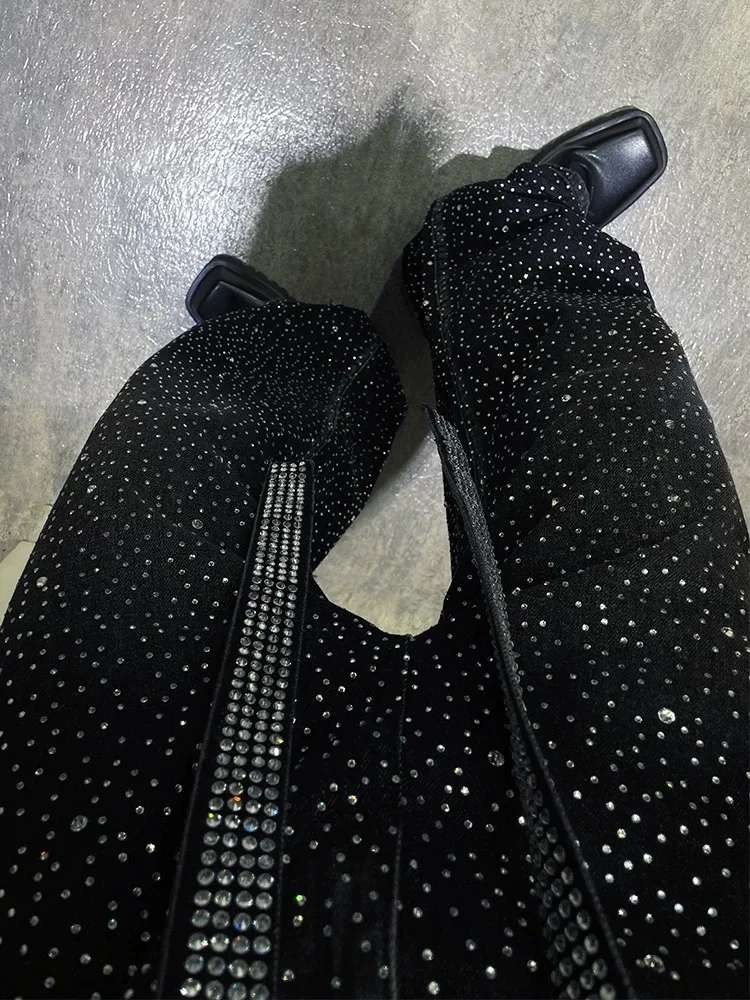 Good Quality Hip Hop Punk Rhinestone Black Jeans With Belt Men Vintage Casual Wide Leg Baggy Jeans Straight Pants