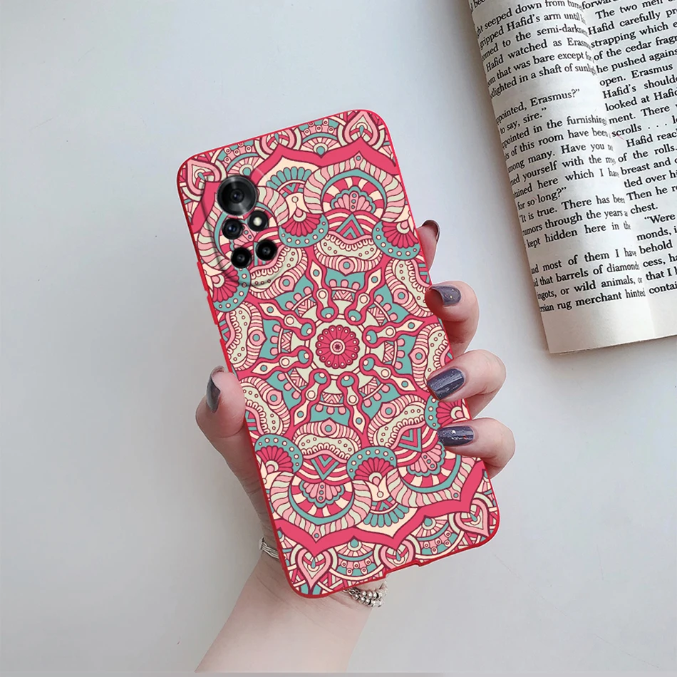 Floral Cat Cartoon Silicone Phone Protector Case - Stylish Back Cover