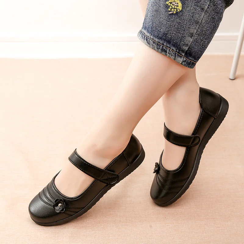 Spring Summer Women New Flat Shoes Ladies Mary Janes Shoes Non-slip Female Leather Footwear Soft Sole Comfortable Mom Shoe