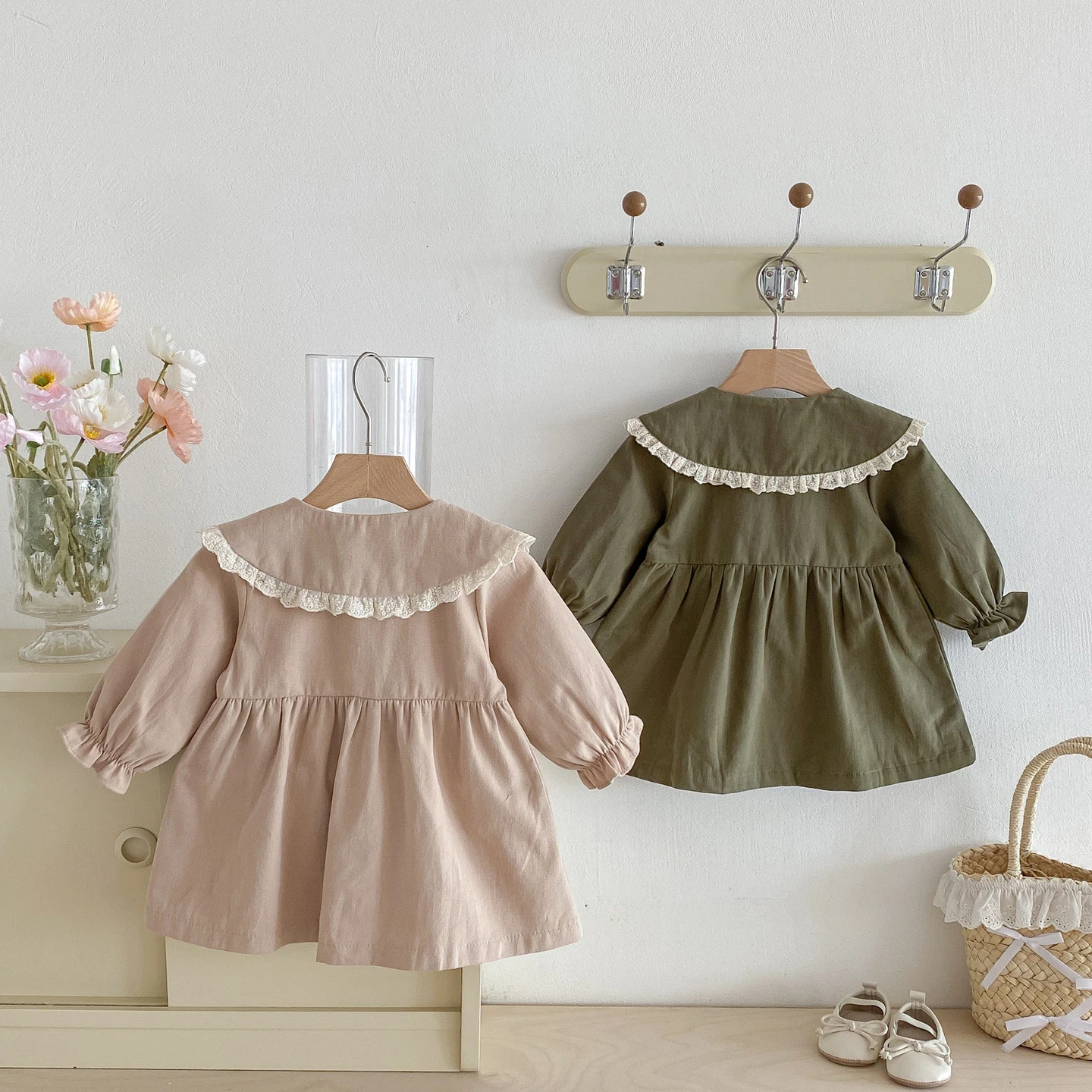 Girls Vintage Lace Collar Long Sleeve Coat