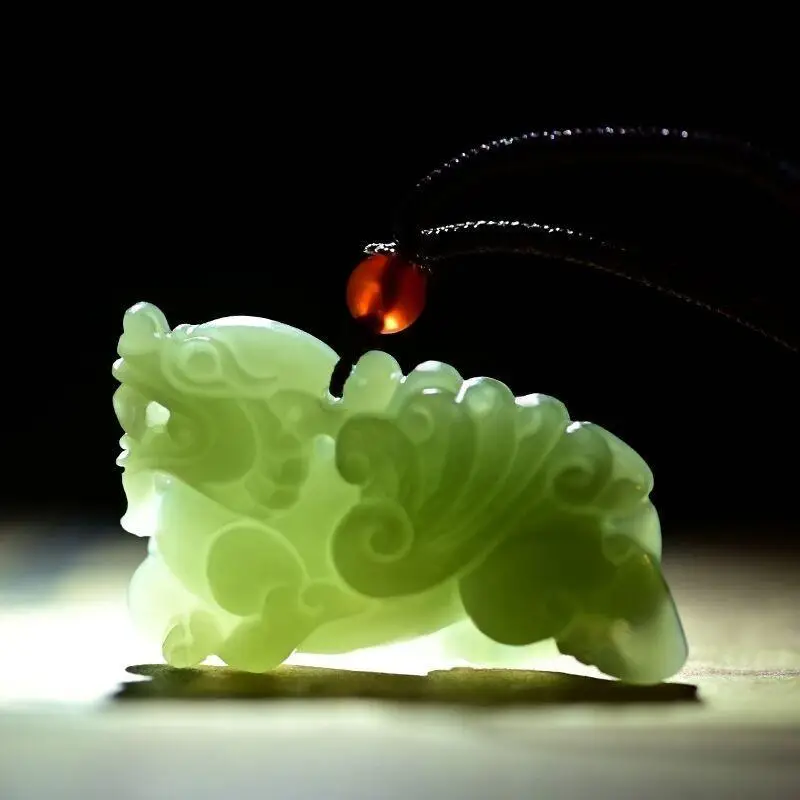 

Ожерелье из натурального нефрита с черным нефритом И драгоценными войсками