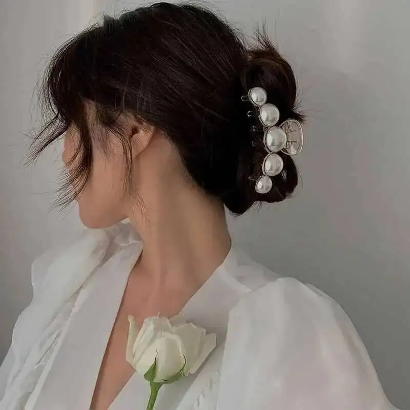 2020 perle Acryl Haar Klaue Elegante Transparente Haar Krabben Clips Für Frauen Einfache Hohl Geometrische Bad Clamp Haar Zubehör – Detail 13