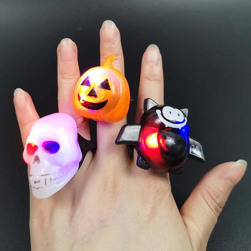 

Halloween Glow Ring Plastic Pumpkin Lamp Ring Bat Skull Head Ring Children's Trick Toy Ring Halloween Decoration